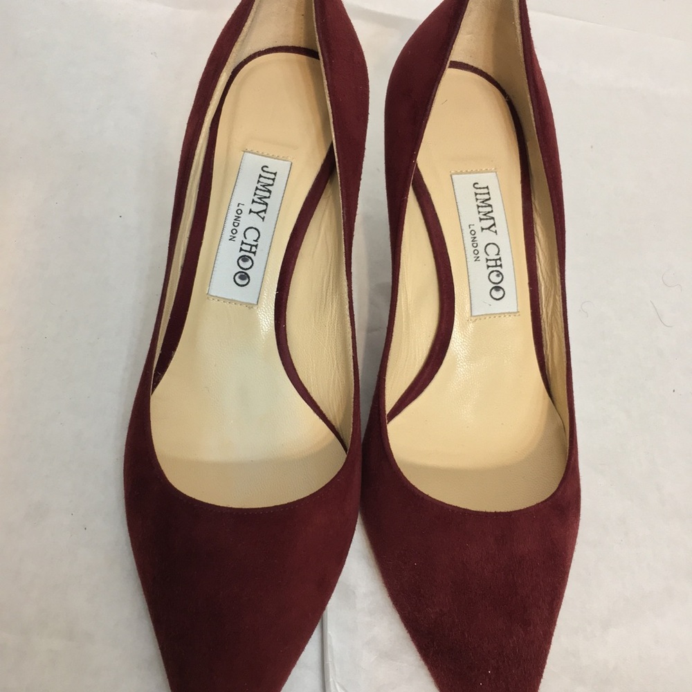 Jimmy Choo Burgundy Pointed Toe Suede Pumps. Size 37 Made In Italy